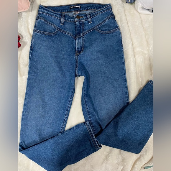 Fashionnova mom jeans - Picture 1 of 2